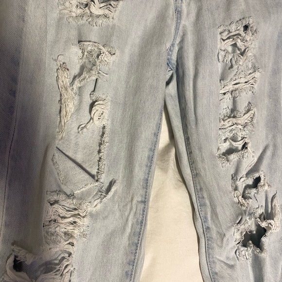 Distressed Boyfriend Jeans - Picture 2 of 3